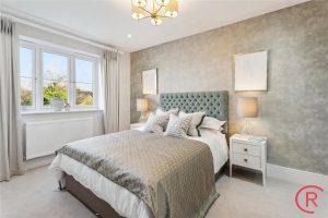 Heythrop Drive, Ickenham, Uxbridge, London
