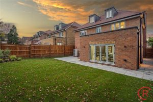Heythrop Drive, Ickenham, Uxbridge, London